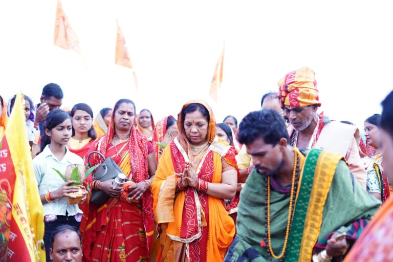 जशपुरनगर: श्री जगन्नाथ मंदिर प्राण प्रतिष्ठा कार्यक्रम में भव्य कलश यात्रा, हजारों श्रद्धालुओं ने लिया हिस्सा…..