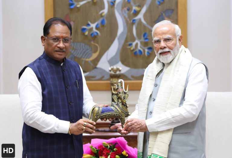 बस्तर की नई पहचान: डर से डिजिटल क्रांति की ओर – मुख्यमंत्री विष्णुदेव साय ने प्रधानमंत्री और केंद्रीय गृहमंत्री को दिखाई छत्तीसगढ़ की बदलती तस्वीर…..