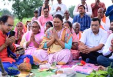 वर्षों से लंबित जनता की मांग को विधायक गोमती साय ने किया पूरा..मेन रोड से शब्दमुण्डा पहुँच मार्ग 2.10 km एवं कोटानपानी से तिलँगा पहुँच मार्ग 6.60 km का किया भूमिपूजन…..
