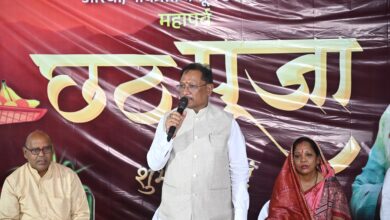 मुख्यमंत्री विष्णुदेव साय ने जशपुर में दुलदुला छठ घाट में सूर्य को दिया अर्घ्य: प्रदेश की सुख-समृद्धि और खुशहाली की कामना की, मुख्यमंत्री ने दुलदुला छठ घाट के सौन्दर्यीकरण की भी घोषणा की…..