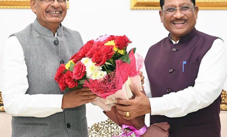 मुख्यमंत्री विष्णुदेव साय से केंद्रीय कृषि मंत्री शिवराज सिंह चौहान ने की सौजन्य मुलाकात…..