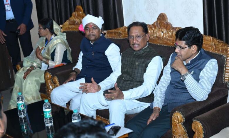 ऐतिहासिक मावली मेला के संरक्षण और संवर्धन के लिए शासन करेगा हरसंभव प्रयास — मुख्यमंत्री ने जनप्रतिनिधियों एवं समाज प्रमुखों के साथ चर्चा में दिया आश्वासन……