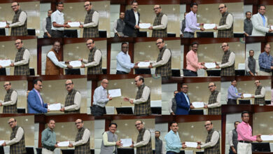 ई-ऑफिस में उत्कृष्ट कार्य करने वाले अधिकारी-कर्मचारियों को मुख्य सचिव ने किया सम्मानित…. ई-ऑफिस में उत्कृष्ट कार्य करने वाले अधिकारी-कर्मचारियों को मुख्य सचिव ने किया सम्मानित….