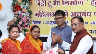 महिला सशक्तिकरण और कुपोषण मुक्ति के लिए 6 जिले के 42 स्व-सहायता समूह को रेडी-टू-ईट निर्माण एवं वितरण का कार्य महिला सशक्तिकरण और कुपोषण मुक्ति के लिए 6 जिले के 42 स्व-सहायता समूह को रेडी-टू-ईट निर्माण एवं वितरण का कार्य