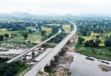 सड़कों और पुलों से बदल रही तस्वीर, दूरस्थ गांव मुख्य धारा से जुड़ रहे, बढ़ी विकास की रफ्तार, दूरवर्ती क्षेत्रों में पहुंच रही विकास की रोशनी….