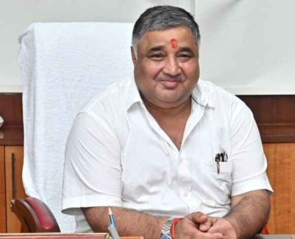 पर्यटन एवं संस्कृति मंत्री राजेश अग्रवाल की पहल से 69.09 करोड़ की लागत से लरंग साय चौक-रामानुजगंज मार्ग का होगा फोरलेन चौड़ीकरण… पर्यटन एवं संस्कृति मंत्री राजेश अग्रवाल की पहल से 69.09 करोड़ की लागत से लरंग साय चौक-रामानुजगंज मार्ग का होगा फोरलेन चौड़ीकरण…