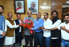 राज्यपाल रमेन डेका से अखिल भारतीय कुर्मी क्षत्रिय महासभा के प्रदेश अध्यक्ष ने भेंट की….