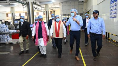 उपमुख्यमंत्री विजय शर्मा एवं वन मंत्री केदार कश्यप ने पशुपालकों एवं बिहान दीदियों के साथ किया आधुनिक डेयरियों का भ्रमण….