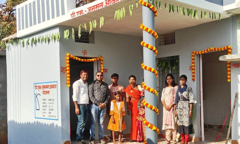पीएम जनमन आवास योजना से जगदीश बैगा के पक्के घर का सपना हुआ साकार….. पीएम जनमन आवास योजना से जगदीश बैगा के पक्के घर का सपना हुआ साकार…..
