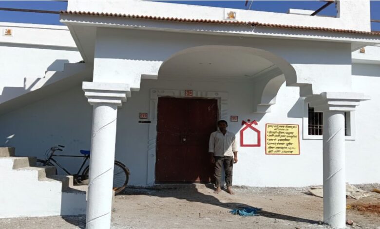 प्रधानमंत्री आवास योजना-ग्रामीण से उदेराम का पक्के मकान का सपना हुआ साकार, कच्चे घर से सुरक्षित, सम्मानजनक और स्थायी जीवन की ओर बढ़ा कदम….. प्रधानमंत्री आवास योजना-ग्रामीण से उदेराम का पक्के मकान का सपना हुआ साकार, कच्चे घर से सुरक्षित, सम्मानजनक और स्थायी जीवन की ओर बढ़ा कदम…..