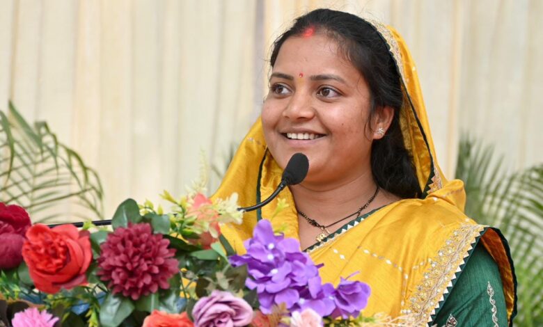 मंत्री श्रीमती लक्ष्मी राजवाड़े के प्रयास रंग लाए: वनांचल के सुदूर टोलों में पहुंचेगी बिजली, 3 करोड़ रुपये से अधिक की राशि हुई स्वीकृत…. मंत्री श्रीमती लक्ष्मी राजवाड़े के प्रयास रंग लाए: वनांचल के सुदूर टोलों में पहुंचेगी बिजली, 3 करोड़ रुपये से अधिक की राशि हुई स्वीकृत….