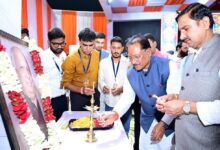 युवा प्रतिभाओं को मिला सशक्त मंच: मुख्यमंत्री विष्णु देव साय की मौजूदगी में स्व. लखीराम अग्रवाल टी-20 का भव्य समापन….. युवा प्रतिभाओं को मिला सशक्त मंच: मुख्यमंत्री विष्णु देव साय की मौजूदगी में स्व. लखीराम अग्रवाल टी-20 का भव्य समापन…..