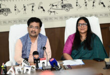 नवा रायपुर में परम्परा से पहचान तक ‘आदि परब-2026’ का भव्य आयोजन: राज्य के चिन्हांकित 43 जनजातियों और उपजातियों की संस्कृति, परिधान और चित्रकला का प्रदर्शन….