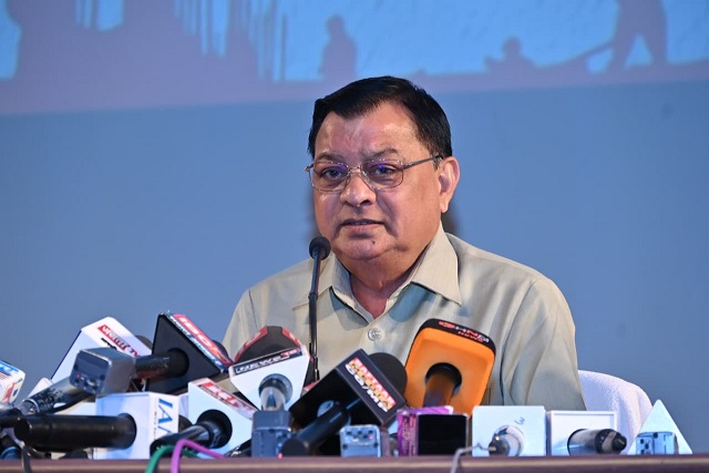 मंत्री लखनलाल देवांगन के विभागों के लिए 01 हजार 823 करोड़ रुपए से अधिक की अनुदान मांगें पारित, राज्य को अब तक 8 लाख करोड़ रूपए से अधिक निवेश प्रस्ताव….