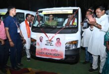 कबीरधाम में ‘दीदियों’ ने संभाली स्टीयरिंग: उप मुख्यमंत्री विजय शर्मा ने 10 समूहों को सौंपी मैजिक वाहन की चाबी, परिवहन व्यवसाय में महिलाओं की एंट्री…..