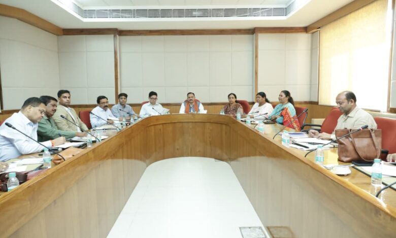 प्रदेश में पीसीपीएनडीटी और एआरटी एक्ट का कड़ाई से होगा पालन, स्वास्थ्य मंत्री श्याम बिहारी जायसवाल की बैठक में अहम निर्देश….