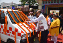 राज्यपाल रमेन डेका ने श्री जगन्नाथ मंदिर ट्रस्ट को सौंपी एम्बुलेंस की चाबी….