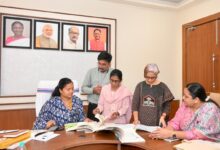 आंगनबाड़ी केवल पोषण नहीं, बल्कि संस्कार निर्माण की पाठशाला बने : मंत्री श्रीमती लक्ष्मी राजवाड़े…. आंगनबाड़ी केवल पोषण नहीं, बल्कि संस्कार निर्माण की पाठशाला बने : मंत्री श्रीमती लक्ष्मी राजवाड़े….