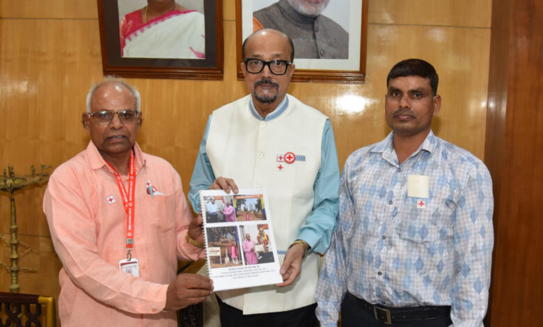 राज्यपाल रमेन डेका ने गोद ग्राम सोनपुरी के समग्र विकास के लिए दिए आवश्यक निर्देश….. राज्यपाल रमेन डेका ने गोद ग्राम सोनपुरी के समग्र विकास के लिए दिए आवश्यक निर्देश…..