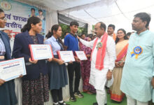 नारायणपुर को मिली विकास की बड़ी सौगात, उप मुख्यमंत्री अरुण साव ने 12.29 करोड़ रूपए के विकास कार्यों का किया भूमिपूजन और लोकार्पण…. नारायणपुर को मिली विकास की बड़ी सौगात, उप मुख्यमंत्री अरुण साव ने 12.29 करोड़ रूपए के विकास कार्यों का किया भूमिपूजन और लोकार्पण….