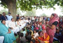 ’तेंदूपत्ता संग्राहकों के बीच पहुंचे मुख्यमंत्री विष्णु देव साय, महुआ पेड़ के नीचे लगाई चौपाल’, संग्राहकों से किया आत्मीय संवाद, सुनी समस्याएं…