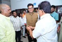 जशपुर सर्किट हाउस में वित्त मंत्री ओपी चौधरी से जनप्रतिनिधियों और क्षेत्रवासियों ने की आत्मीय मुलाकात, स्थानीय विकास, जनसुविधाओं के विस्तार और क्षेत्रीय मुद्दों पर हुई सकारात्मक चर्चा….