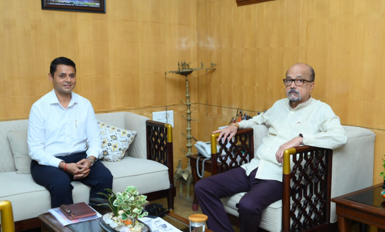 ’राज्यपाल रमेन डेका ने पर्यटन स्थलों का विकास एवं सुविधाएं बढ़ाने के दिए निर्देश’…. ’राज्यपाल रमेन डेका ने पर्यटन स्थलों का विकास एवं सुविधाएं बढ़ाने के दिए निर्देश’….