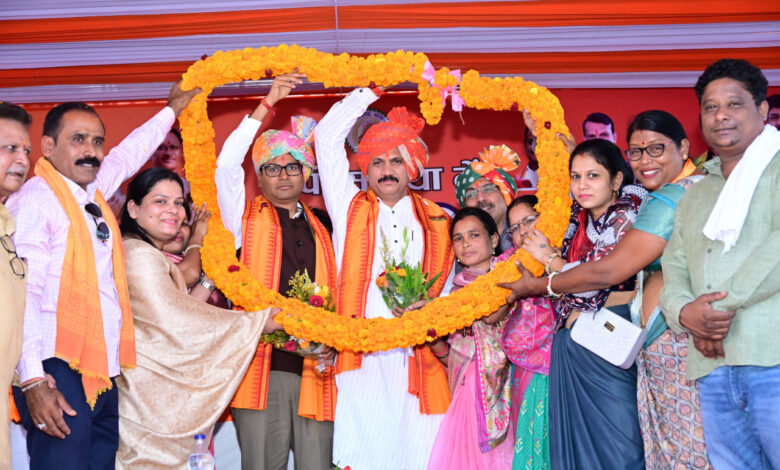 स्वास्थ्य मंत्री श्याम बिहारी जायसवाल और वित्त मंत्री ओपी चौधरी की बड़ी सौगात: सरिया में 100 बिस्तर सिविल अस्पताल का भूमिपूजन, 18 करोड़ से होगा निर्माण…. स्वास्थ्य मंत्री श्याम बिहारी जायसवाल और वित्त मंत्री ओपी चौधरी की बड़ी सौगात: सरिया में 100 बिस्तर सिविल अस्पताल का भूमिपूजन, 18 करोड़ से होगा निर्माण….