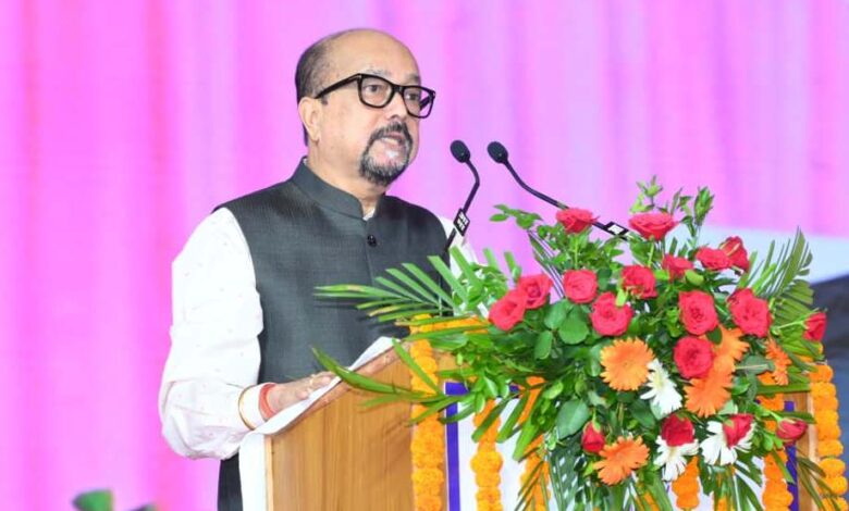 बस्तर में प्राकृतिक संपदा और नवाचार का संगम- राज्यपाल रमेन डेका…… बस्तर में प्राकृतिक संपदा और नवाचार का संगम- राज्यपाल रमेन डेका……