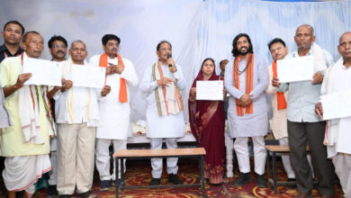 स्वामित्व से संपत्ति का अधिकार, बिहान से आत्मनिर्भरता की राह : कोसरंगी चौपाल में ग्रामीण विकास की दिखी तस्वीर….