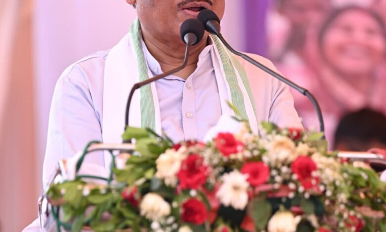 ’सुशासन तिहार का उद्देश्य शासन की योजनाओं का लाभ अंतिम व्यक्ति तक पहुंचाना – मुख्यमंत्री विष्णु देव साय’….. ’सुशासन तिहार का उद्देश्य शासन की योजनाओं का लाभ अंतिम व्यक्ति तक पहुंचाना – मुख्यमंत्री विष्णु देव साय’…..