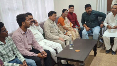 उद्योग मंत्री व महापौर ने किया पार्षद कक्ष का लोकार्पण, पार्षदों को बैठने व साकेत के कार्यालयीन कार्य निपटाने में नहीं होगी परेशानी… उद्योग मंत्री व महापौर ने किया पार्षद कक्ष का लोकार्पण, पार्षदों को बैठने व साकेत के कार्यालयीन कार्य निपटाने में नहीं होगी परेशानी…