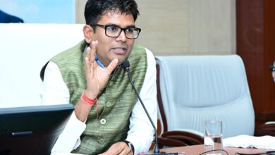 आवास एवं पर्यावरण श्रीओपी चौधरी ने विभिन्न आवासीय कॉलोनियों के प्रतिनिधियों के साथ की बैठक….. आवास एवं पर्यावरण श्रीओपी चौधरी ने विभिन्न आवासीय कॉलोनियों के प्रतिनिधियों के साथ की बैठक…..