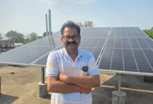 पीएम सूर्य घर-मुफ्त बिजली योजना से ग्राम कंठी के उमाकांत चौधरी बने ऊर्जादाता, सोलर पैनल से बिजली बिल हुआ शून्य, अतिरिक्त बिजली बेचकर कमा रहे लाभ…. पीएम सूर्य घर-मुफ्त बिजली योजना से ग्राम कंठी के उमाकांत चौधरी बने ऊर्जादाता, सोलर पैनल से बिजली बिल हुआ शून्य, अतिरिक्त बिजली बेचकर कमा रहे लाभ….