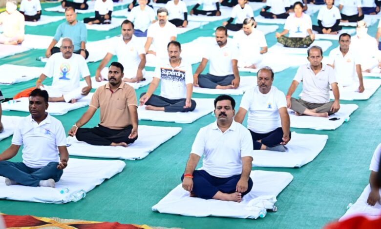 ऋषि-मुनियों की अमूल्य विरासत है योग, इसे जीवन का हिस्सा बनाएं – उप मुख्यमंत्री विजय शर्मा….