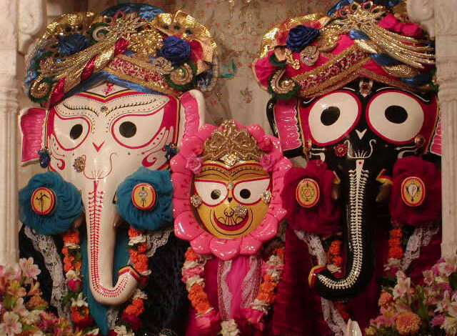 दोकड़ा श्री जगन्नाथ मंदिर में भक्ति का महासागर उमड़ा: 108 पवित्र कलशों से हुआ महाप्रभु जगन्नाथ का दिव्य महारण स्नान, अब 15 दिनों तक रहेंगे अनसर….