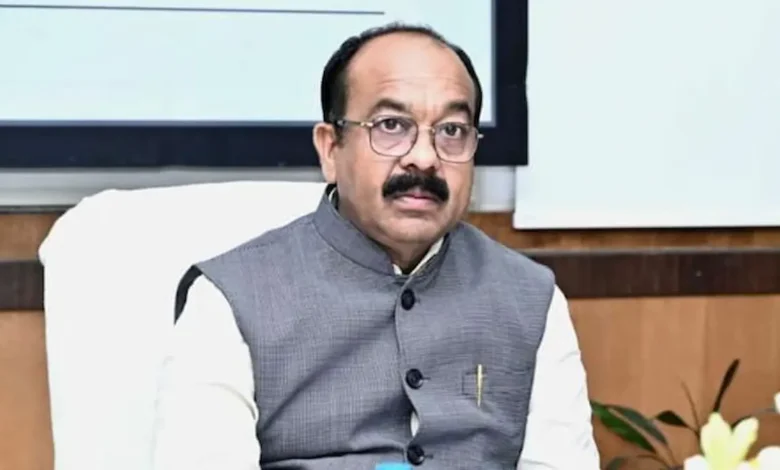 सड़कों और पुलों के निर्माण की धीमी गति पर बिफरे उप मुख्यमंत्री अरुण साव, 2 ठेकेदारों के पंजीयन निरस्त…..