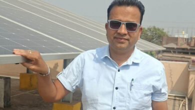 प्रधानमंत्री सूर्य घर योजना से राजनांदगांव का साहू परिवार बना ऊर्जा आत्मनिर्भर…. प्रधानमंत्री सूर्य घर योजना से राजनांदगांव का साहू परिवार बना ऊर्जा आत्मनिर्भर….