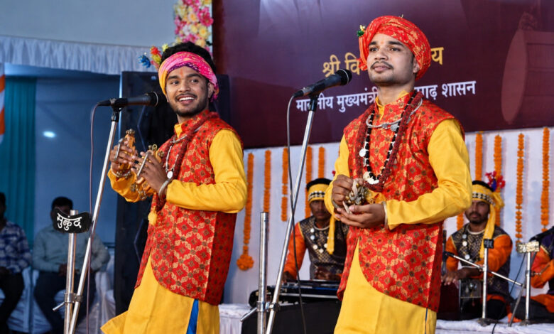 छत्तीसगढ़ की सांस्कृतिक विरासत को मिलेगा मंच, वार्षिक आयोजनों के लिए कलाकारों से आवेदन आमंत्रित…