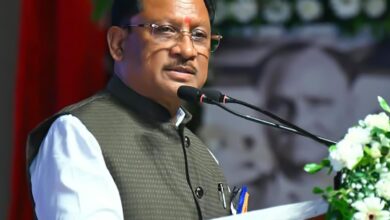 अंबिकापुर की बदहाल सड़क का वीडियो वायरल होने पर CM साय ने लिया संज्ञान, कलेक्टर को तत्काल सुधार के निर्देश
